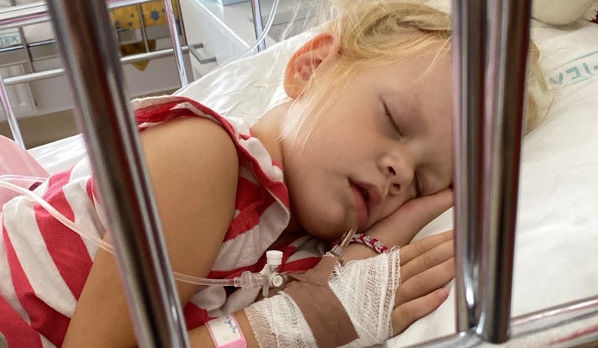 Az 5,5 éves Alíz élete legnagyobb harcát vívja a gyógyulásért!