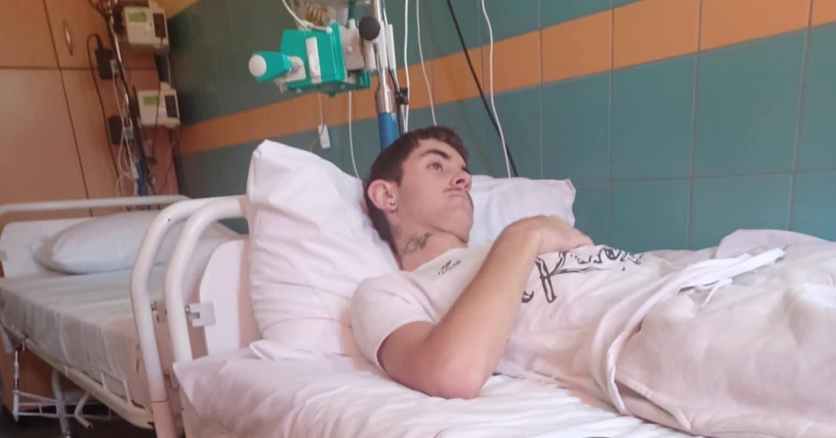 Dominik daganattal küzd, édesapja egyedül neveli