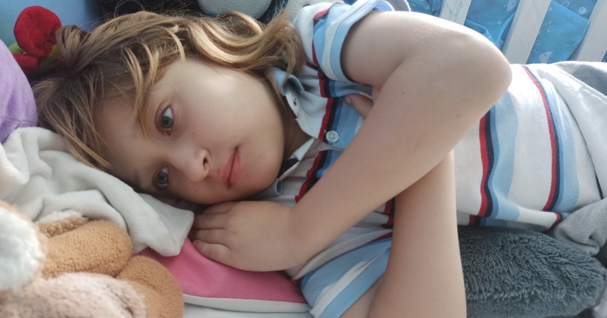 Olivér daganattal küzd, sűrűn panaszkodik fejfájásra!