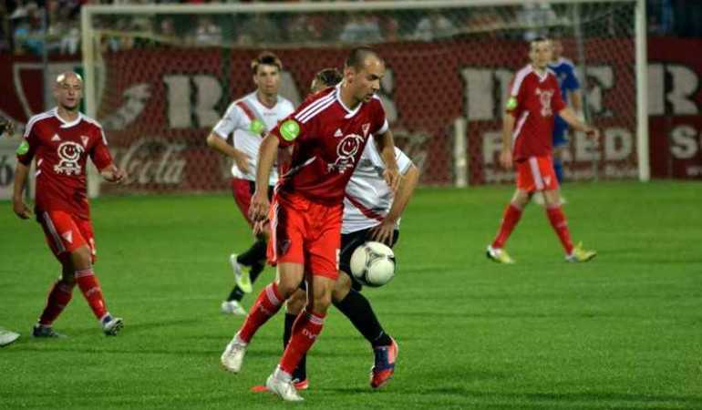 A DVSC-TEVA magabiztosan, 4-1-re legyőzte a Bp. Honvéd együttesét.