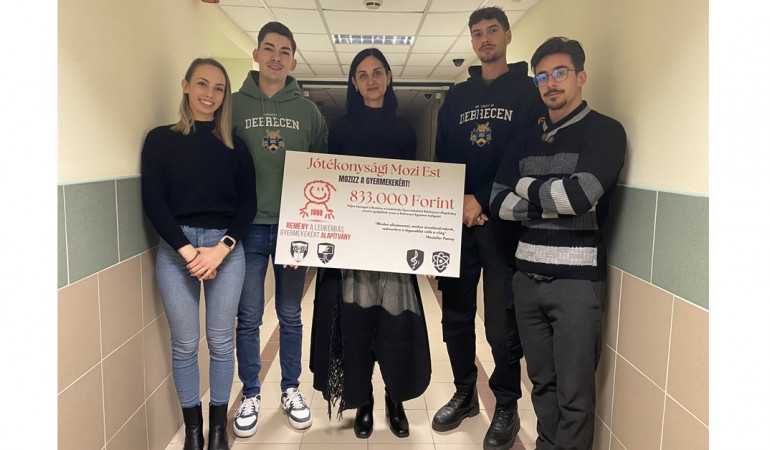 Jótékonysági moziest által 833.000 Ft adomány gyűlt a Debreceni Egyetem csapatának köszönhetően!