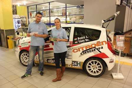 Beteg gyerekeknek gyűjt a Bakó Rally Team a Malomparkban