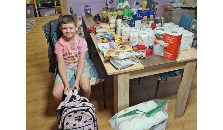 Élelmiszercsomaggal segítettünk Mariannak és családjának