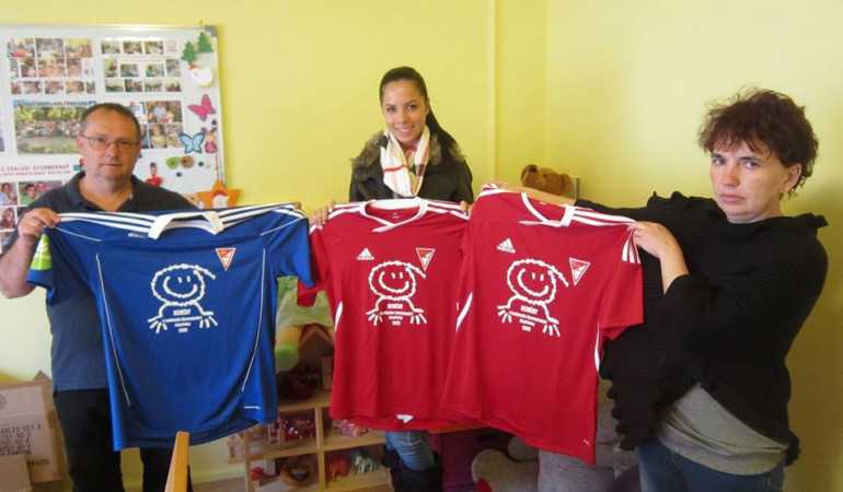 Segít Bányai Sára a Szépségkirálynő választás döntőse!