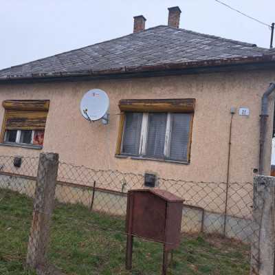 Élelmiszercsomag átadása, Kevin és családja részére - alapítvány, adó 1%, támogatás