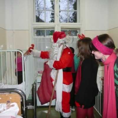 11 év képekben - adó, 1%, alapítvány, támogatás