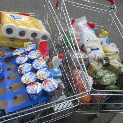 Karácsony előtti nagybevásárlás öt család részére - alapítvány, adó 1%, támogatás