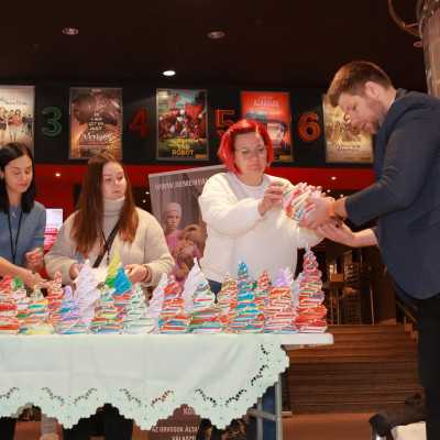 Közös Karácsonyi Filmnézés a Cinema City Debrecen moziban - alapítvány, adó 1%, támogatás