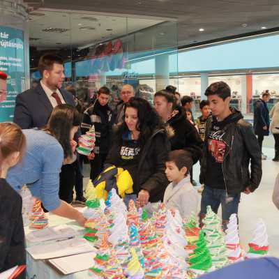 Közös Karácsonyi Filmnézés a Cinema City Debrecen moziban - alapítvány, adó 1%, támogatás