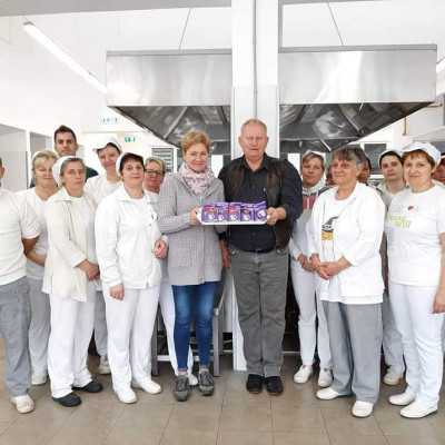 Érkeznek a „cipősdoboznyi szeretet” ajándékai és a csokoládék - alapítvány, adó 1%, támogatás