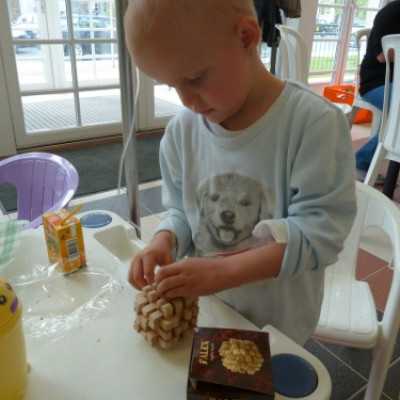 A Creatoys Kft. csodálatos játékait is átadtuk az anyáknapjára készülõdve! - adó, 1%, alapítvány, támogatás