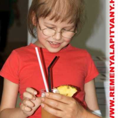 A kórházban kezelt kicsiknek is ünnep a gyereknap! - adó, 1%, alapítvány, támogatás