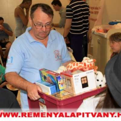 A kórházban kezelt kicsiknek is ünnep a gyereknap! - adó, 1%, alapítvány, támogatás