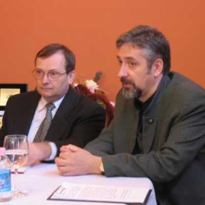 Adományozók - adó, 1%, alapítvány, támogatás