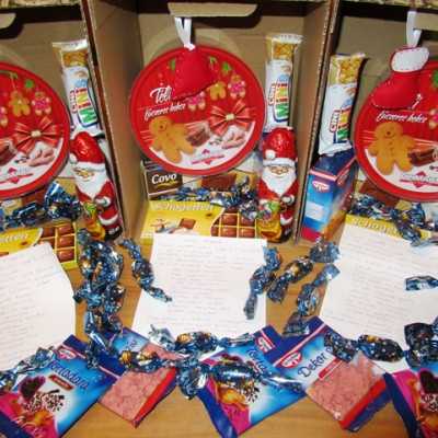 Érkeznek a „cipősdoboznyi szeretet” ajándékai és a csokoládék 2017 - alapítvány, adó 1%, támogatás