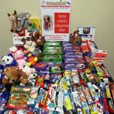 Érkeznek a „cipősdoboznyi szeretet” ajándékai és a csokoládék - alapítvány, adó 1%, támogatás