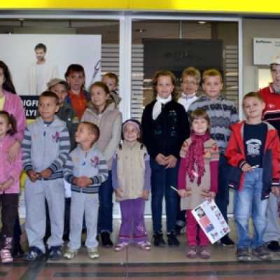 Barátok Közt voltunk a Debrecen Plázában! - adó, 1%, alapítvány, támogatás