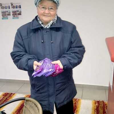 Érkeznek a „cipősdoboznyi szeretet” ajándékai és a csokoládék - alapítvány, adó 1%, támogatás