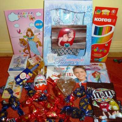 Érkeznek a „cipősdoboznyi szeretet” ajándékai és a csokoládék 2016 - alapítvány, adó 1%, támogatás