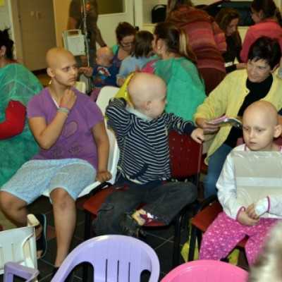 Cibere Meseszínház elõadása a leukémiás és daganatos beteg gyermekeknek - adó, 1%, alapítvány, támogatás