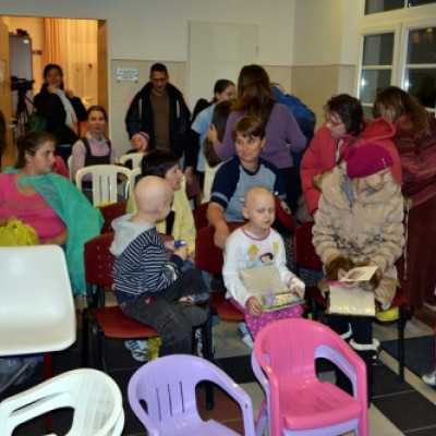 Cibere Meseszínház elõadása a leukémiás és daganatos beteg gyermekeknek - adó, 1%, alapítvány, támogatás