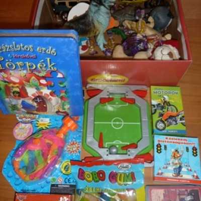 Cipõsdoboznyi szeretetek érkeznek Karácsonyra! - adó, 1%, alapítvány, támogatás