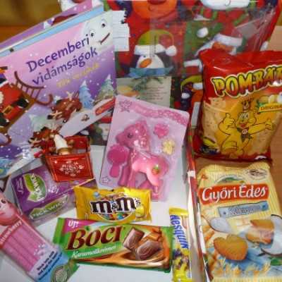 Cipõsdoboznyi szeretetek érkeznek Karácsonyra! - adó, 1%, alapítvány, támogatás