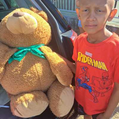 Tisztítószer csomag és új farmernadrágok átadása 20 családnak! - alapítvány, adó 1%, támogatás