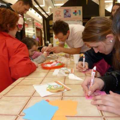 Csokoládét gyűjtünk mézeskalács díszítéssel egybekötve a Debreceni Fórumban! - adó, 1%, alapítvány, támogatás