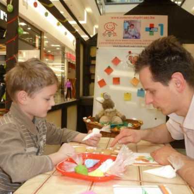 Csokoládét gyűjtünk mézeskalács díszítéssel egybekötve a Debreceni Fórumban! - adó, 1%, alapítvány, támogatás