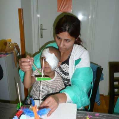 DE OEC Gyermekklinikán 2010. november 09-én tartott kézművesfoglalkozás - adó, 1%, alapítvány, támogatás