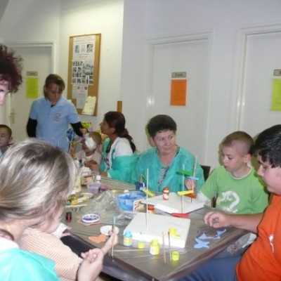 DE OEC Gyermekklinikán 2010. november 09-én tartott kézművesfoglalkozás - adó, 1%, alapítvány, támogatás