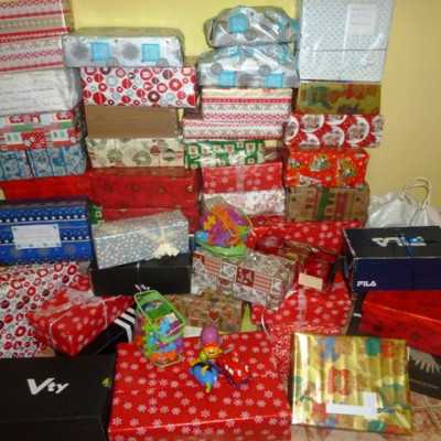 Érkeznek a „cipősdoboznyi szeretet” ajándékai és a csokoládék 2016 - alapítvány, adó 1%, támogatás