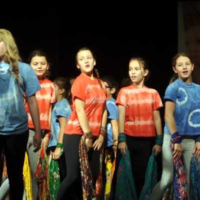 Decemberi ajándékozási ünnepség 2015 - adó, 1%, alapítvány, támogatás