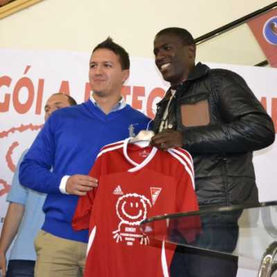 DVSC-TEVA mezek jótékonysági sorsolása és átadása! - adó, 1%, alapítvány, támogatás