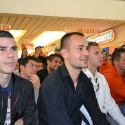 DVSC-TEVA mezek jótékonysági sorsolása és átadása! - adó, 1%, alapítvány, támogatás