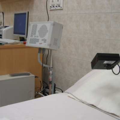 EEG készülék átadása a DE OEC Gyermekgyógyászati Intézetében - adó, 1%, alapítvány, támogatás