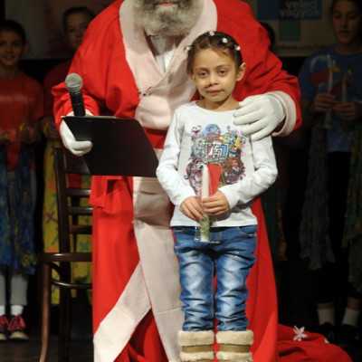 Eljutottak a beteg gyermekekhez a szeretet ajándékai - adó, 1%, alapítvány, támogatás