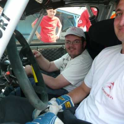 Élményautózás a salakpályán - adó, 1%, alapítvány, támogatás