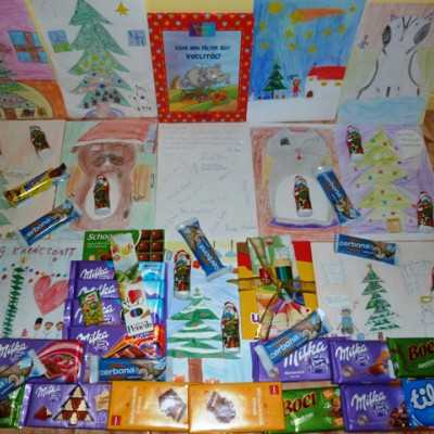 Érkeznek a „cipősdoboznyi szeretet” ajándékai és a csokoládék 2016 - alapítvány, adó 1%, támogatás