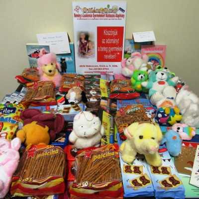 Érkeznek a „cipősdoboznyi szeretet” ajándékai és a csokoládék 2019 december - alapítvány, adó 1%, támogatás