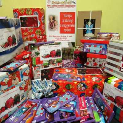 Érkeznek a „cipősdoboznyi szeretet” ajándékai és a csokoládék 2018 - alapítvány, adó 1%, támogatás