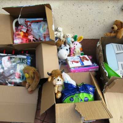 Érkeznek a „cipősdoboznyi szeretet” ajándékai és a csokoládék 2019 december - alapítvány, adó 1%, támogatás