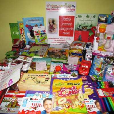 Érkeznek a „cipősdoboznyi szeretet” ajándékai és a csokoládék 2018 - alapítvány, adó 1%, támogatás