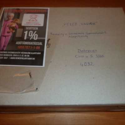 Gyűlnek a csokoládé adományok, üzenettel - adó, 1%, alapítvány, támogatás