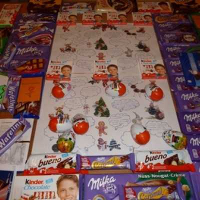 Gyűlnek a csokoládé adományok, üzenettel - adó, 1%, alapítvány, támogatás