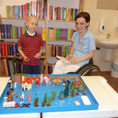 Háttéreszköz támogatás a kórházpedagógusok részére - alapítvány, adó 1%, támogatás