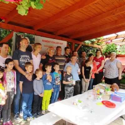 Húsz éve segít a Remény a Leukémiás Gyermekekért Alapítvány - adó, 1%, alapítvány, támogatás