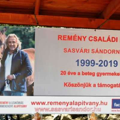 Húsz éve segít a Remény a Leukémiás Gyermekekért Alapítvány - alapítvány, adó 1%, támogatás