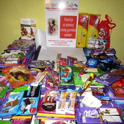 Érkeznek a „cipősdoboznyi szeretet” ajándékai és a csokoládék 2018 - alapítvány, adó 1%, támogatás